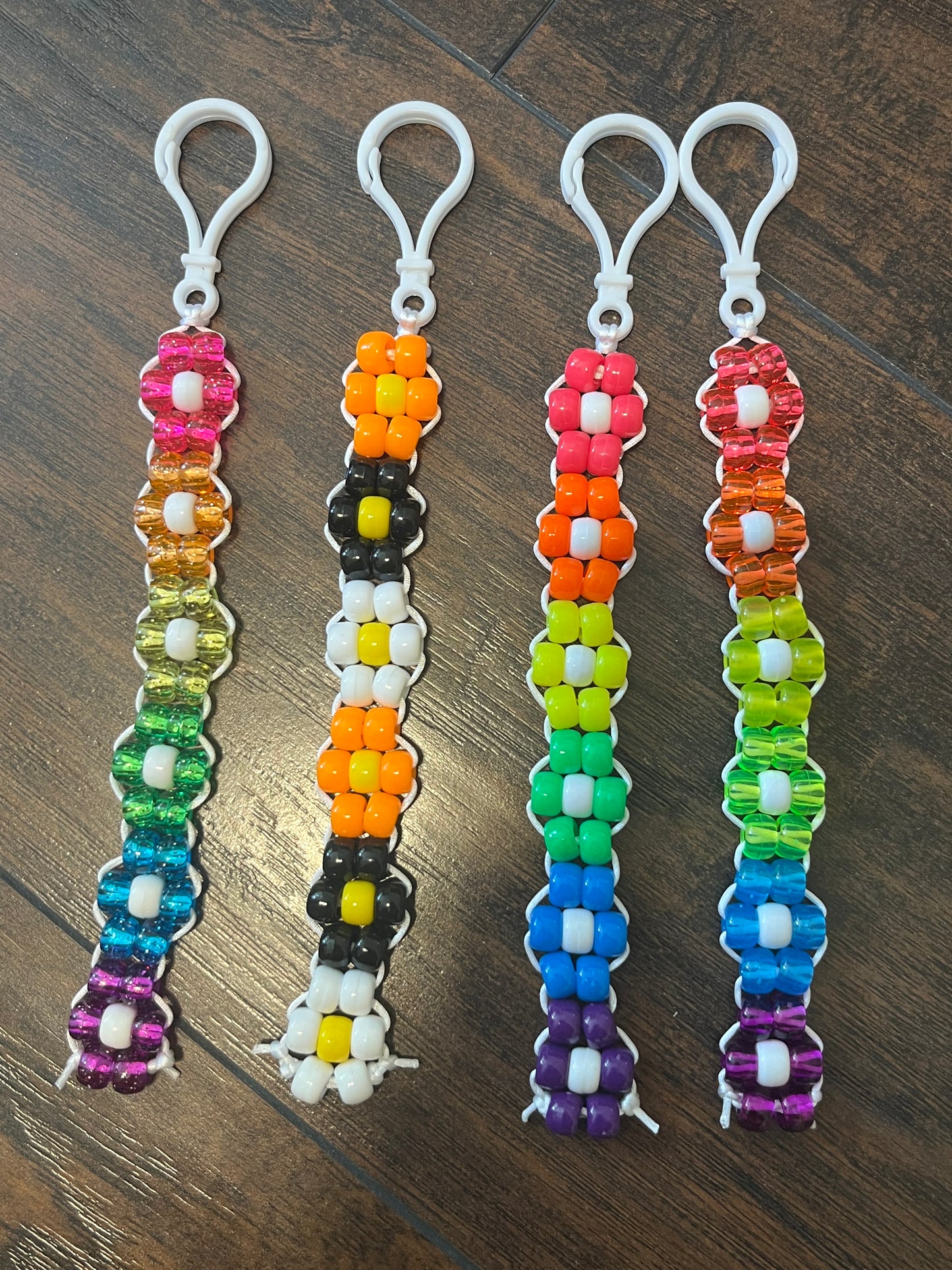 Daisy Chain Beaded Bag Charms