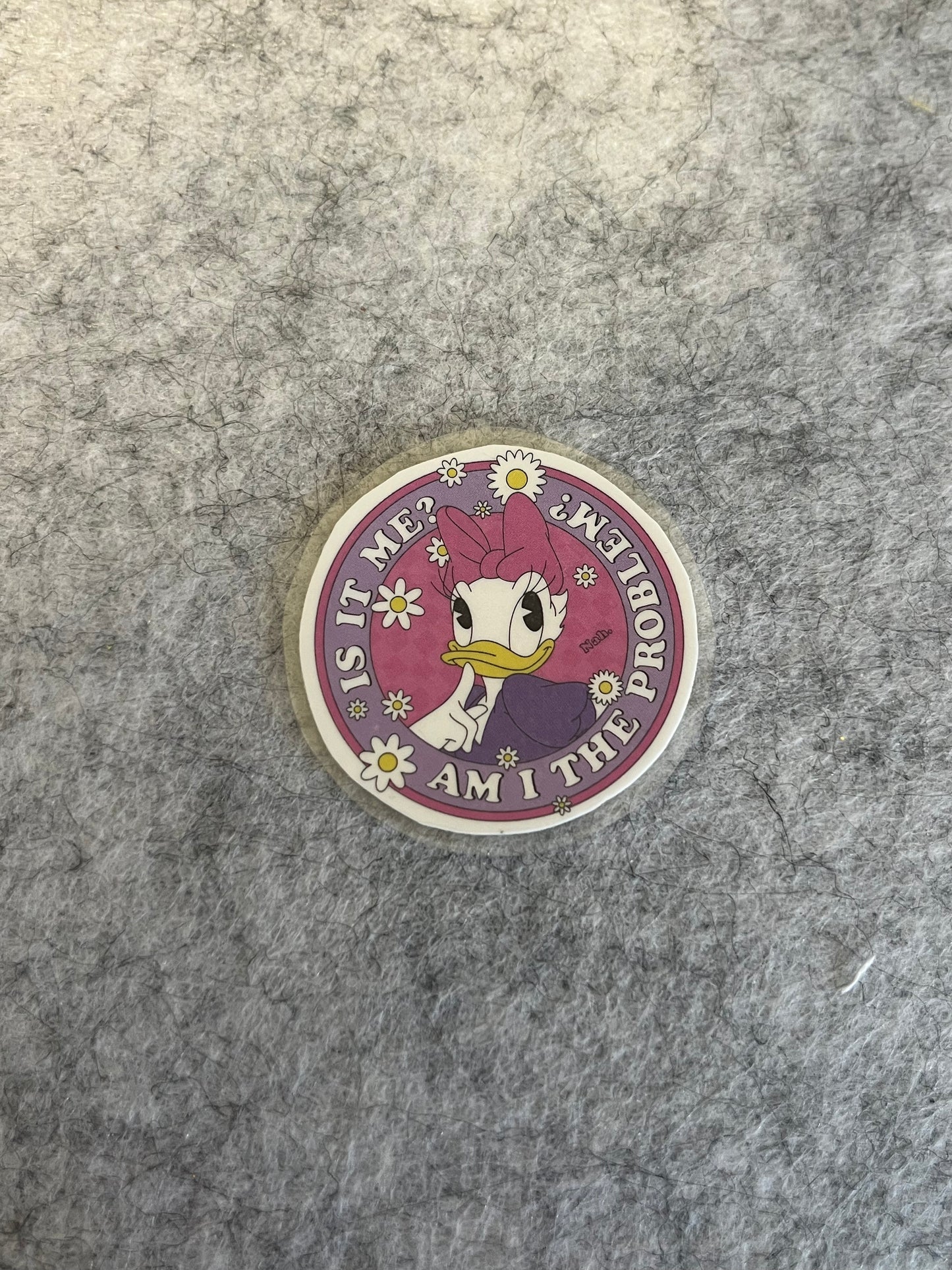 Needle Minders