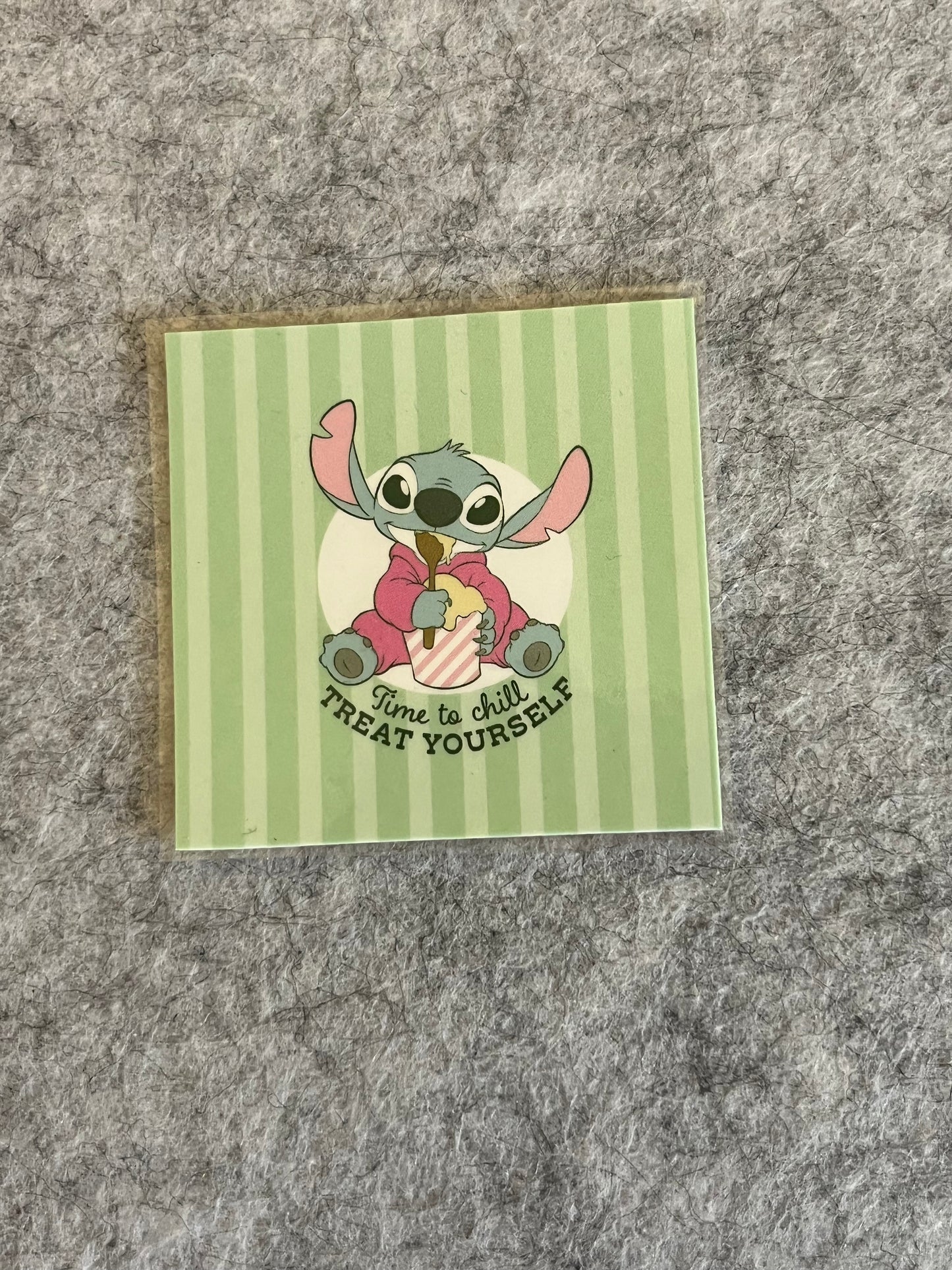 Needle Minders